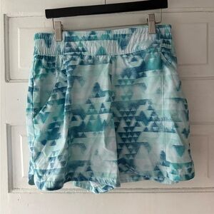 Columbia Teal and White Geometric Athletic Skort